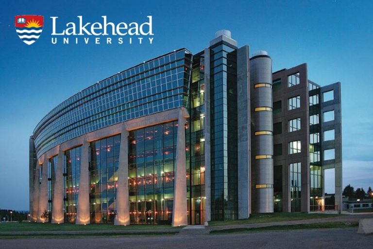 Trường Đại học Lakehead, Canada